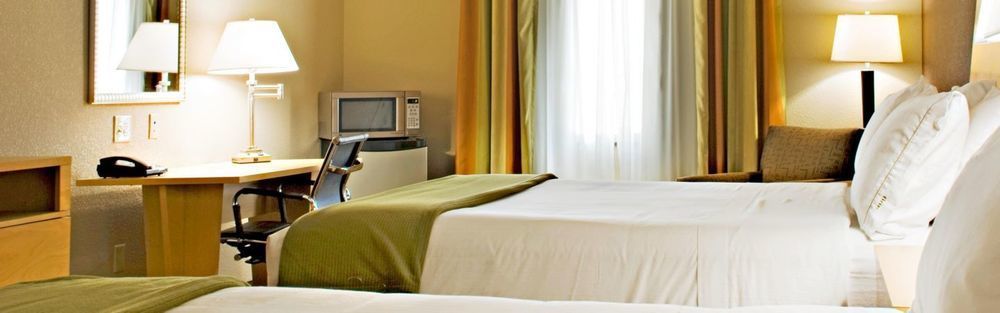 Holiday Inn Express Hotel And Suites Borger By Ihg Bagian luar foto