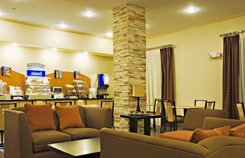 Holiday Inn Express Hotel And Suites Borger By Ihg Bagian luar foto